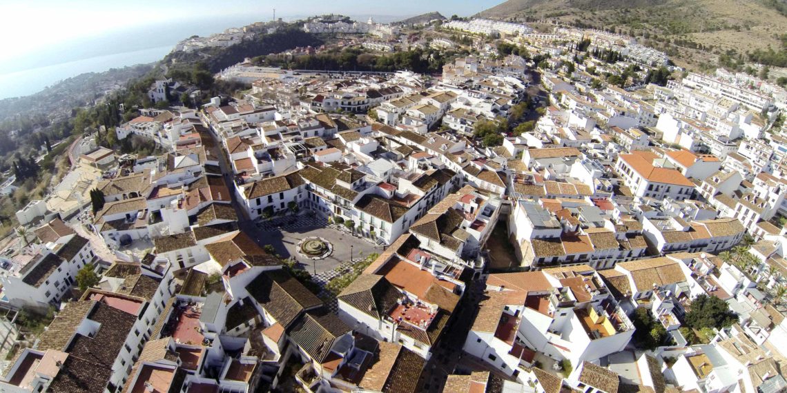 La niña de Benalmádena cumple 50 años