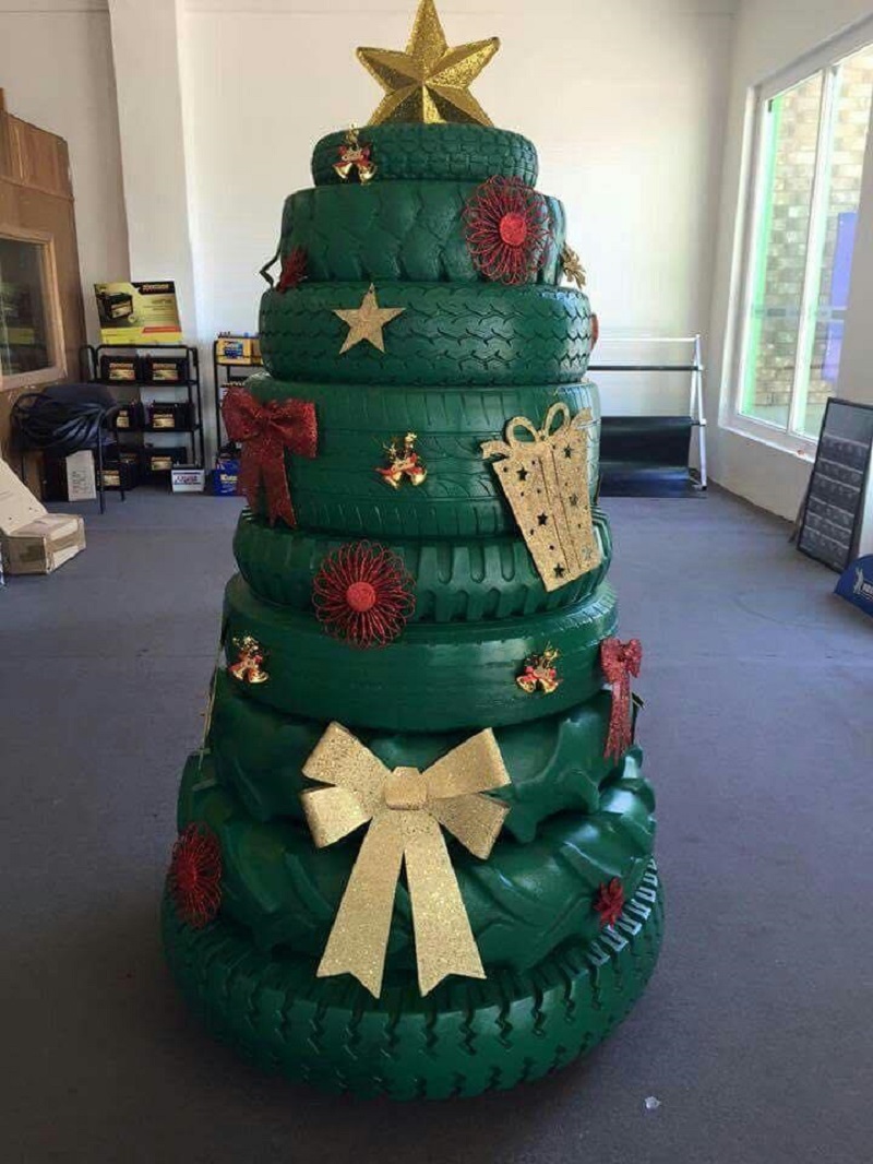 Decora tu árbol de Navidad reciclando